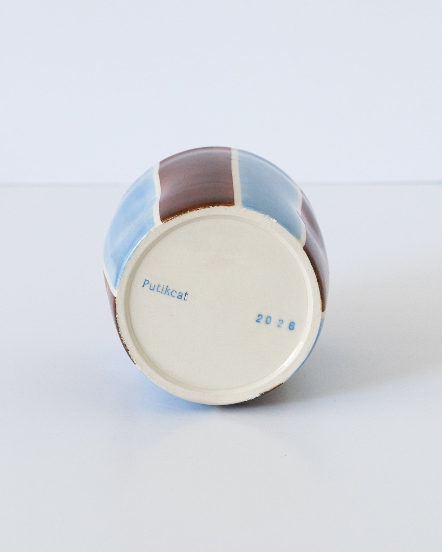 Flowy Cup - Sky Blue + Brown