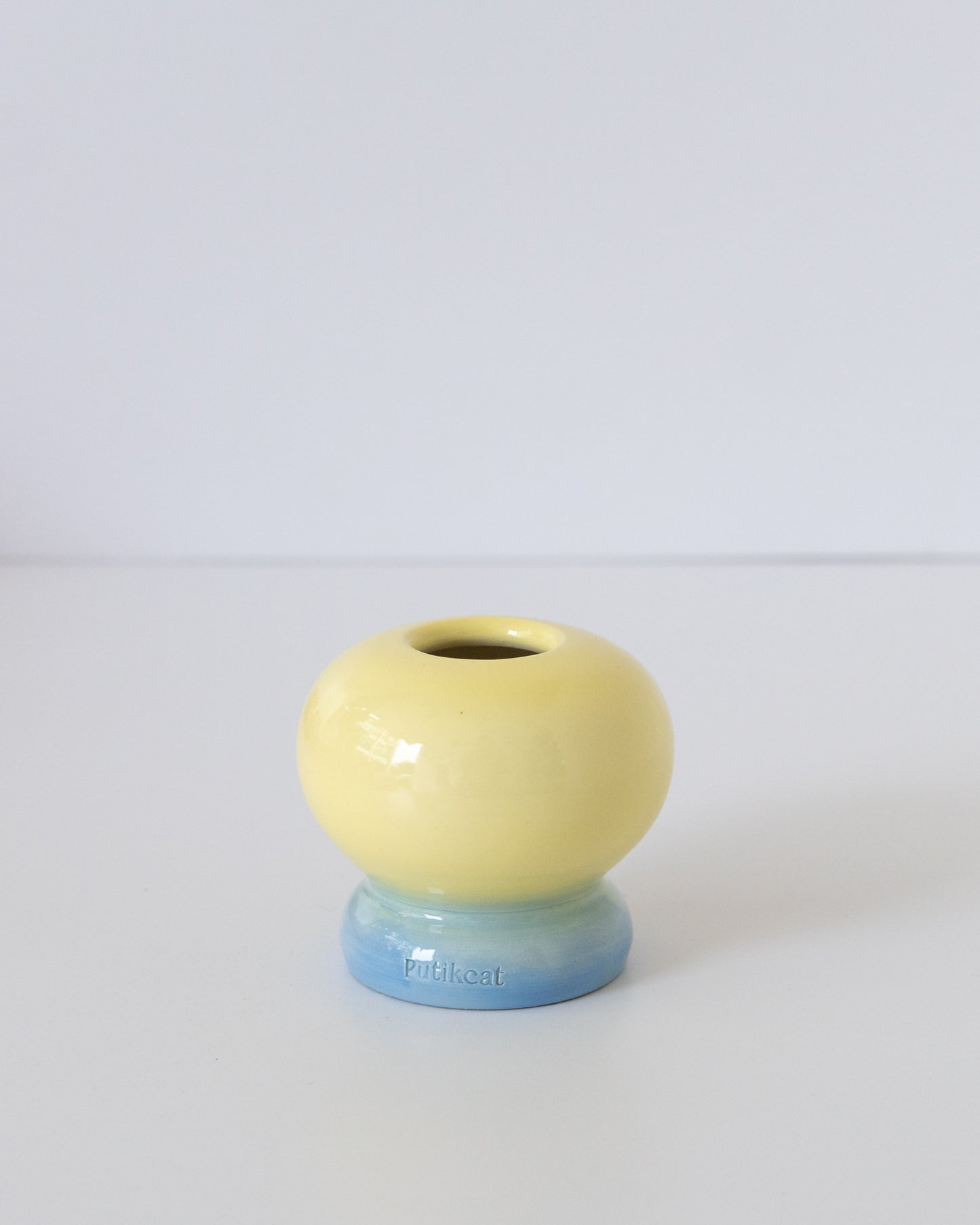 Butter Yellow + Sky Blue Whisk Holder 02