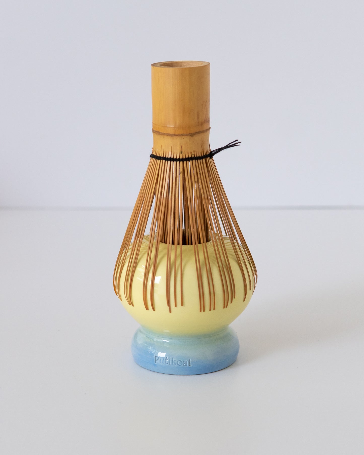 Butter Yellow + Sky Blue Whisk Holder 02