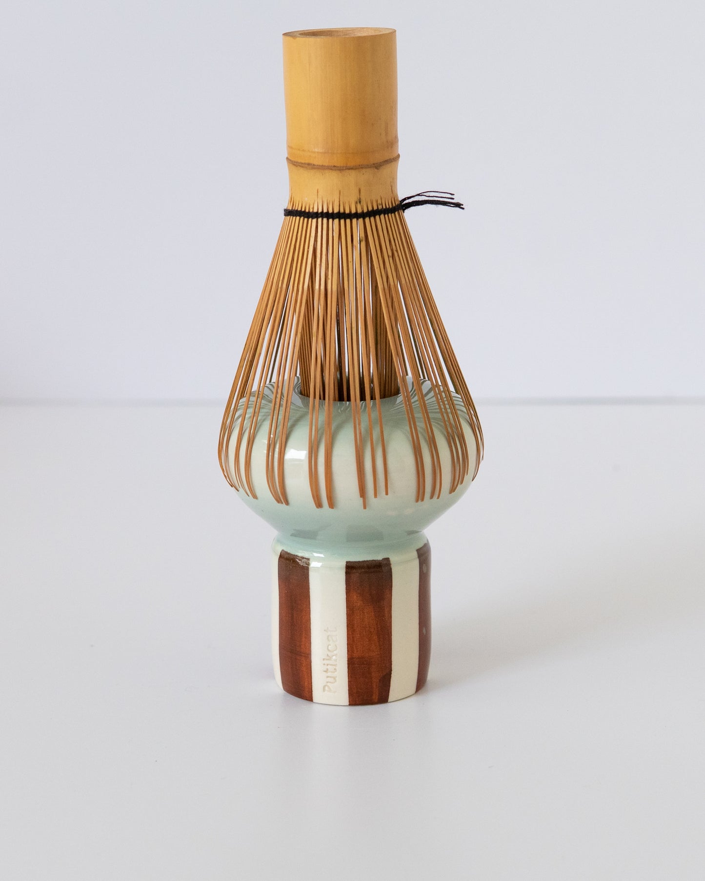 Seafoam + Brown Whisk Holder 02 - mushroom