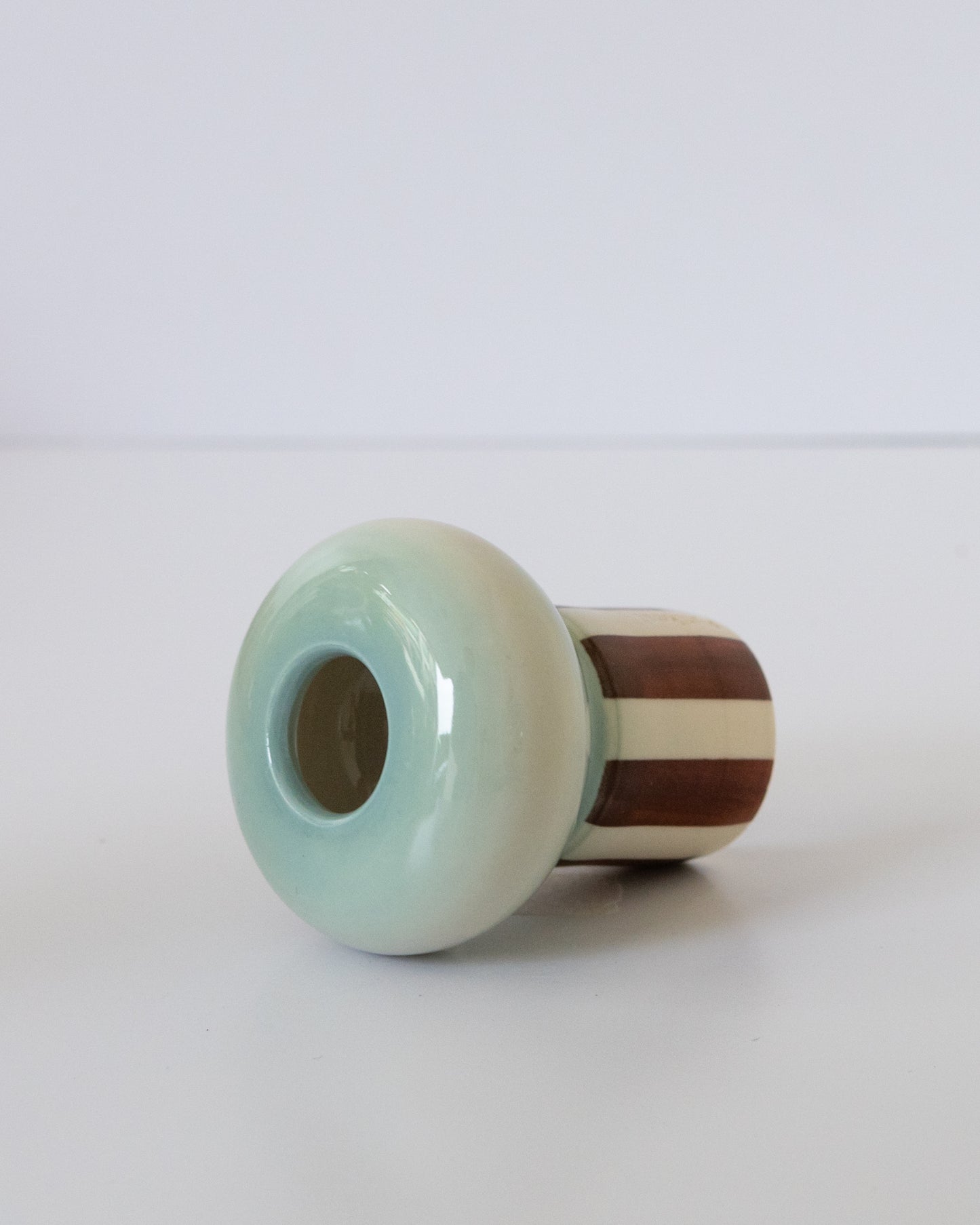 Seafoam + Brown Whisk Holder 02 - mushroom