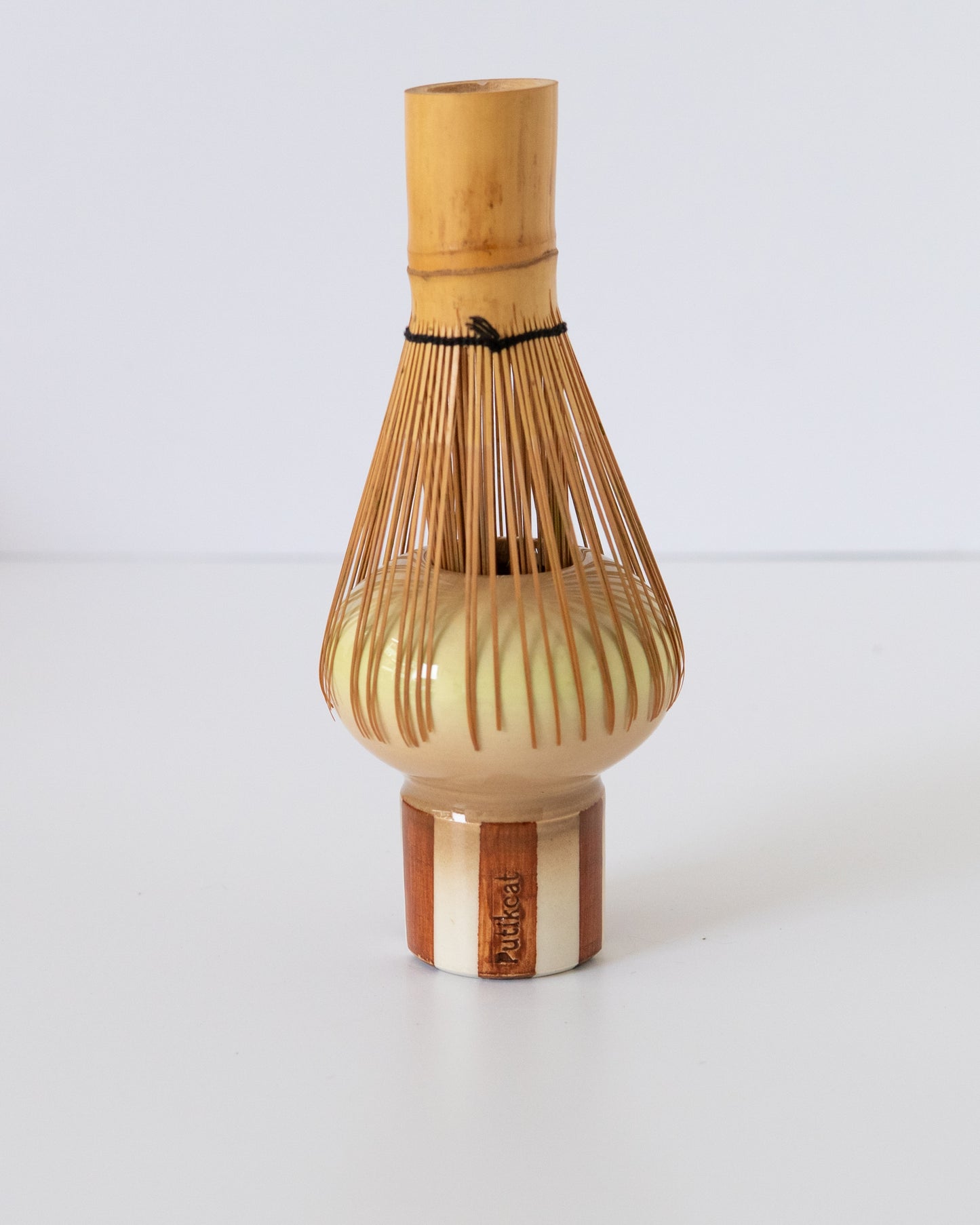Olive Whisk Holder - mushroom 02