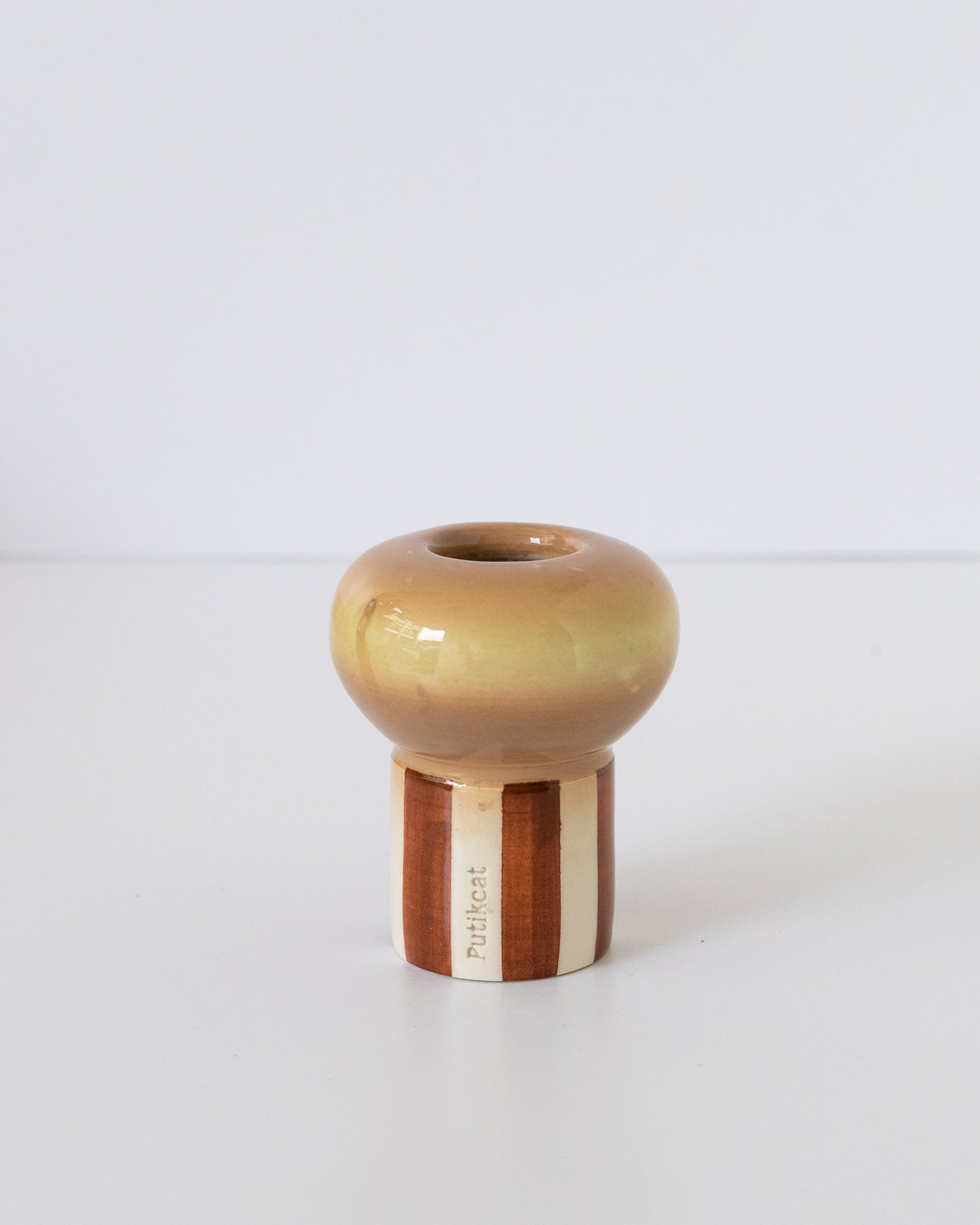 Olive Whisk Holder - mushroom 03