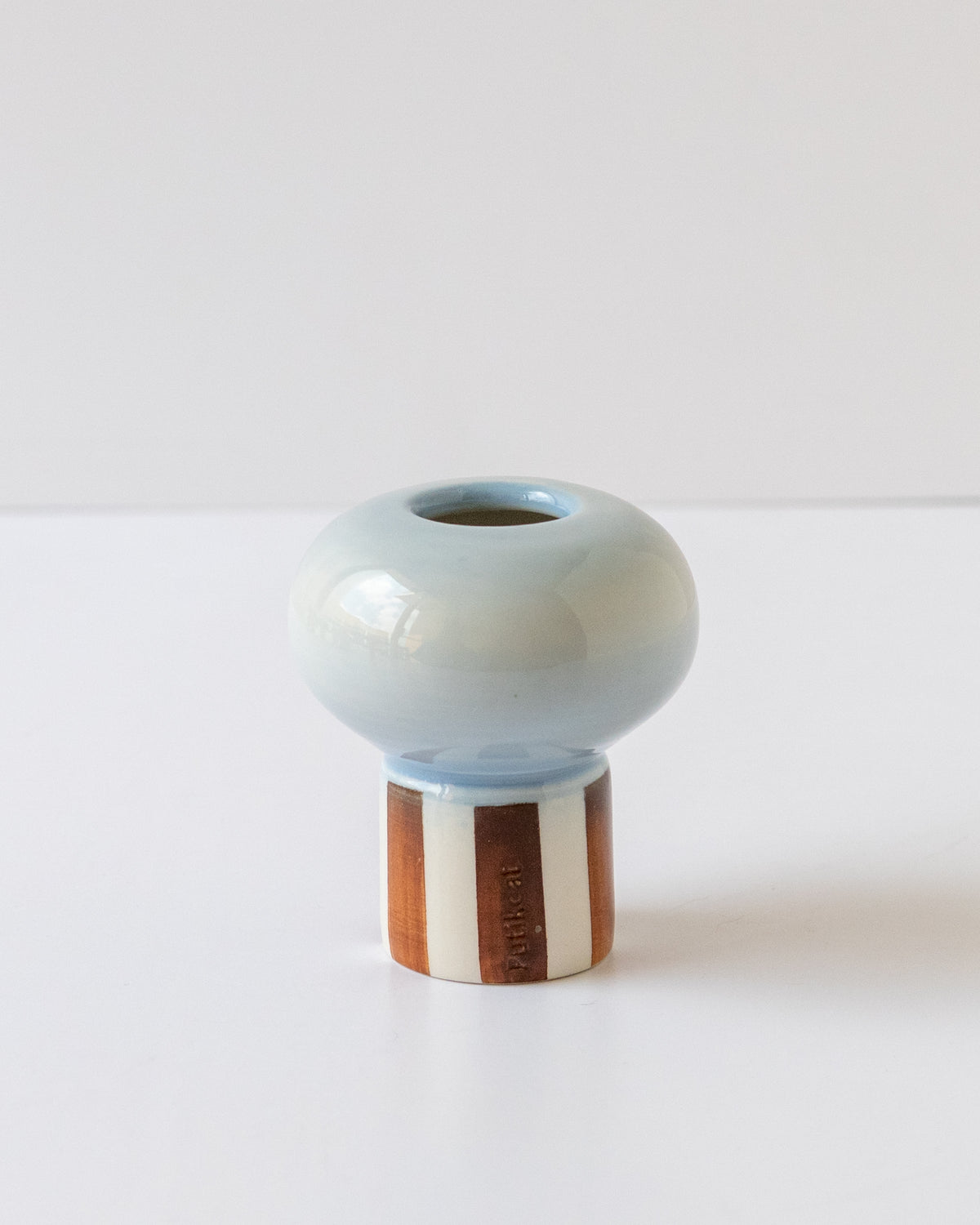 Sky Blue Whisk Holder - mushroom 02