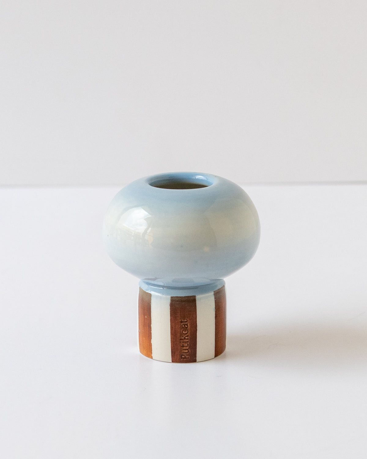 Sky Blue Whisk Holder - mushroom 03