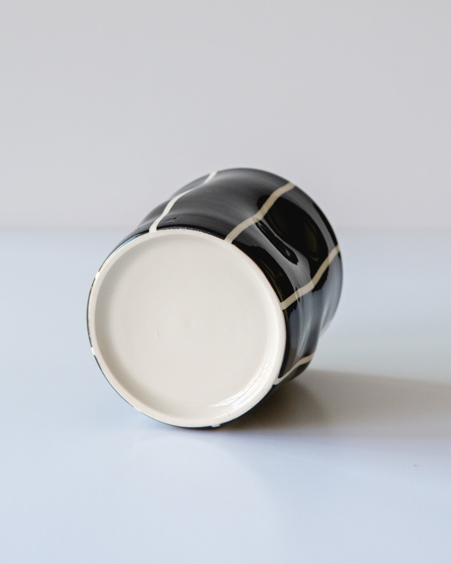 Black Stripe Flowy Cup