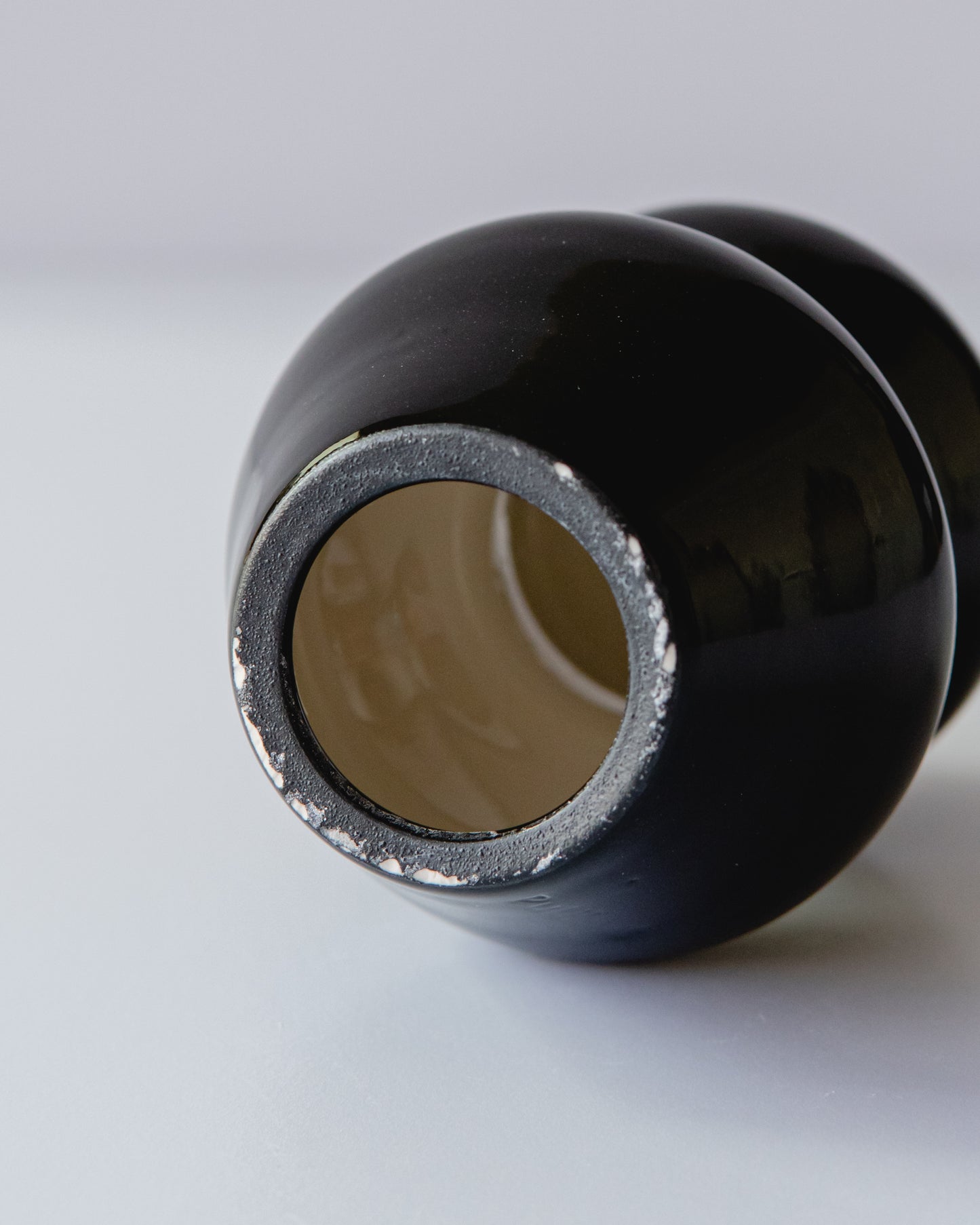 Black Lamp Whisk Holder